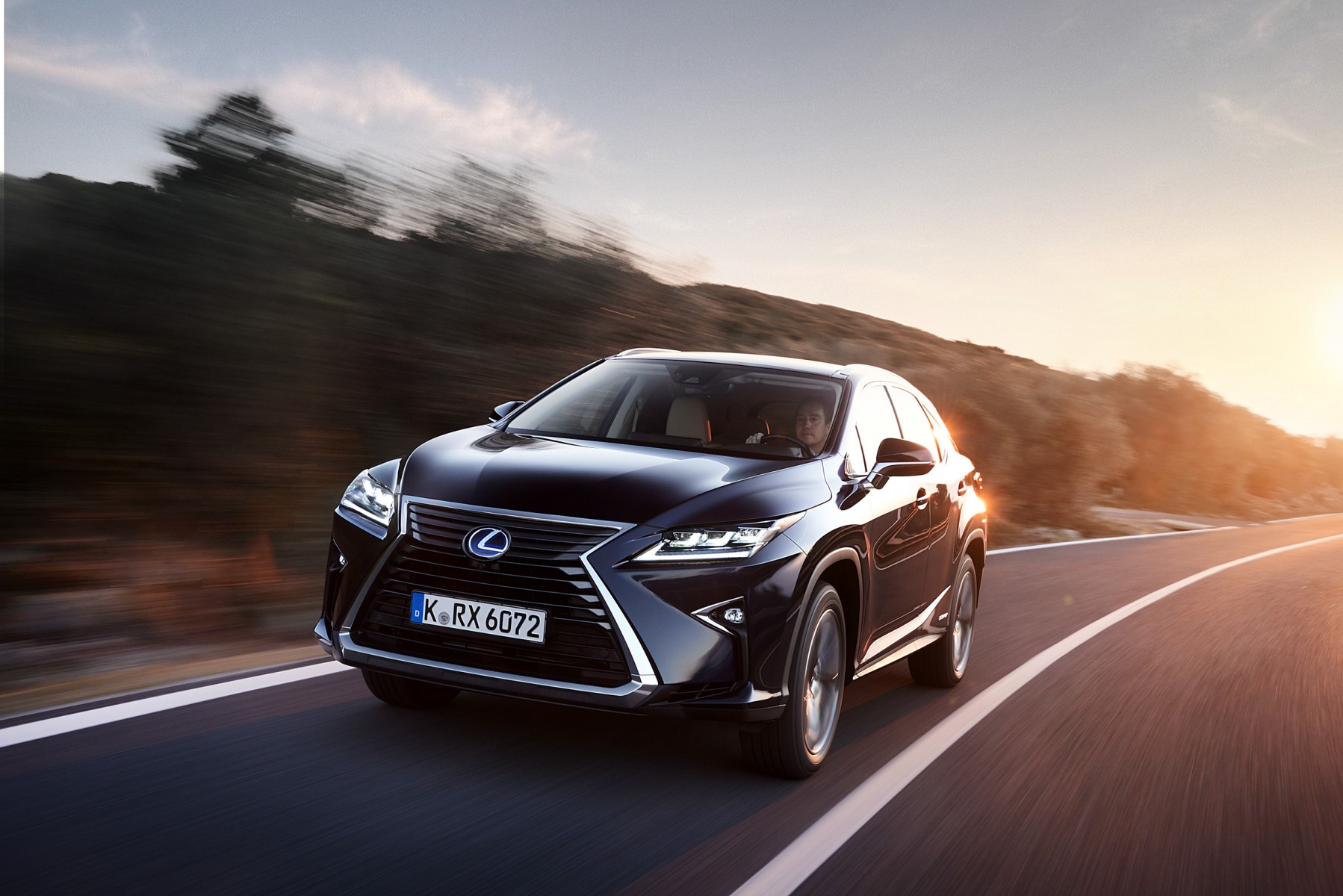 1920_lexus-rx-ext-05