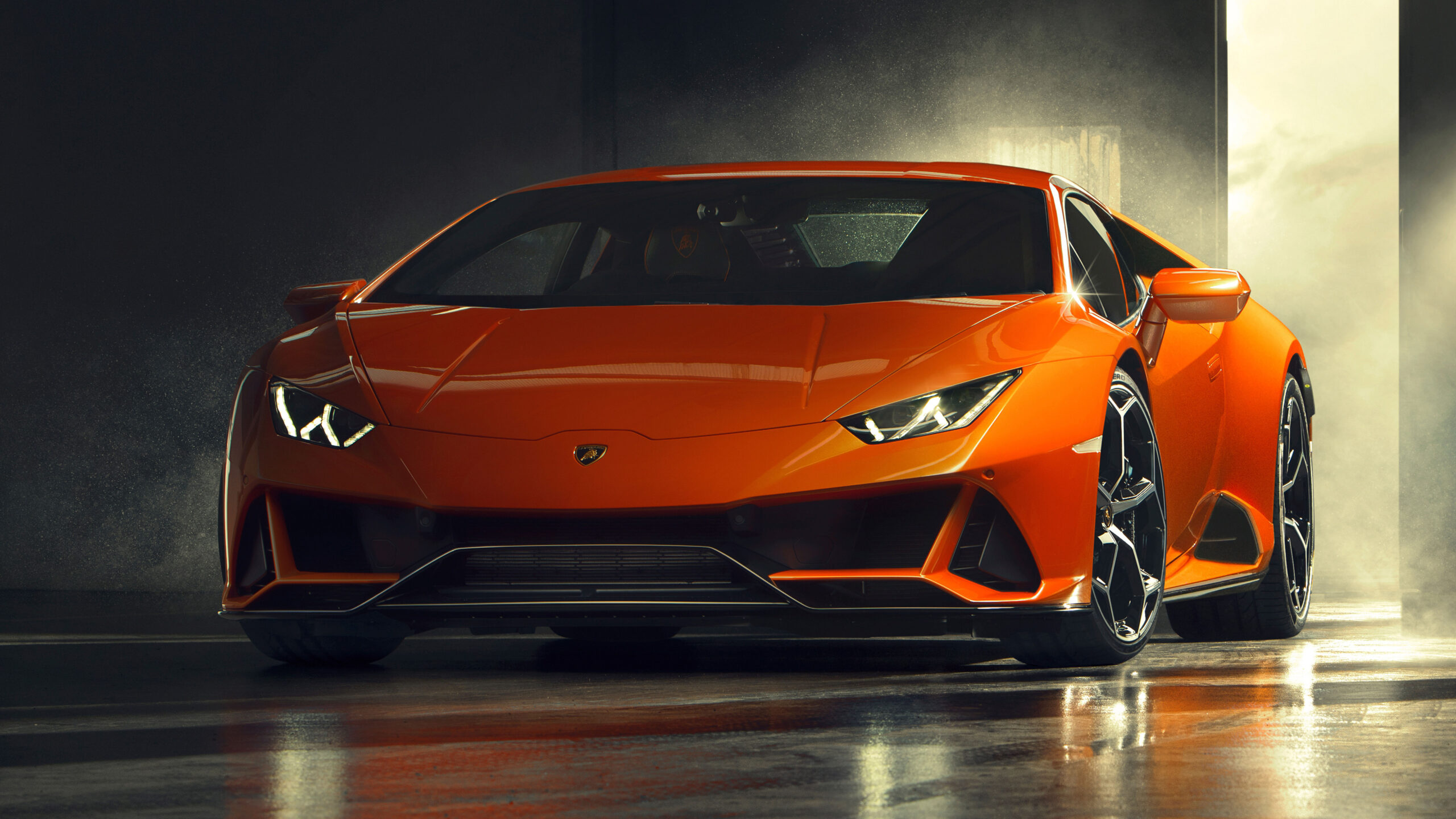 Lamborghini-Huracan-Evo-front-three-quarter