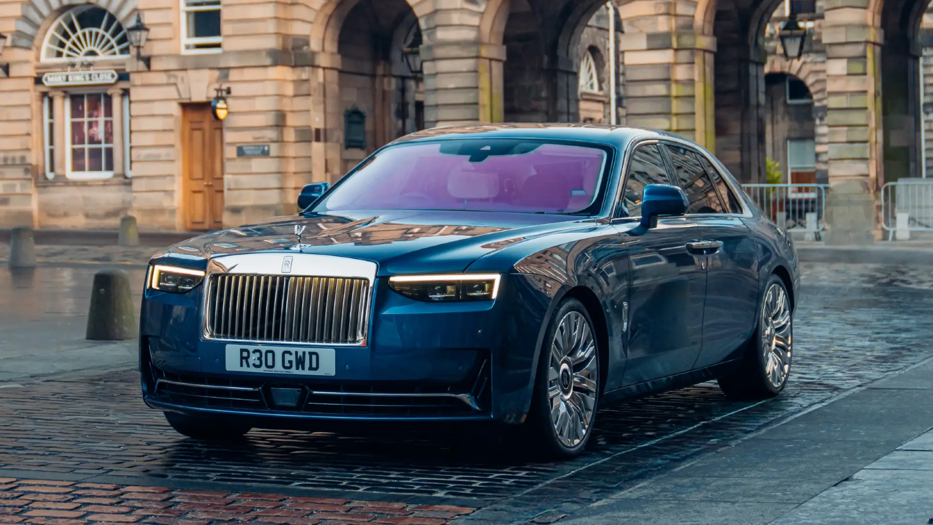 Rolls-Royce-Ghost-Series-II-Scotland-2025-CALIBRE-01