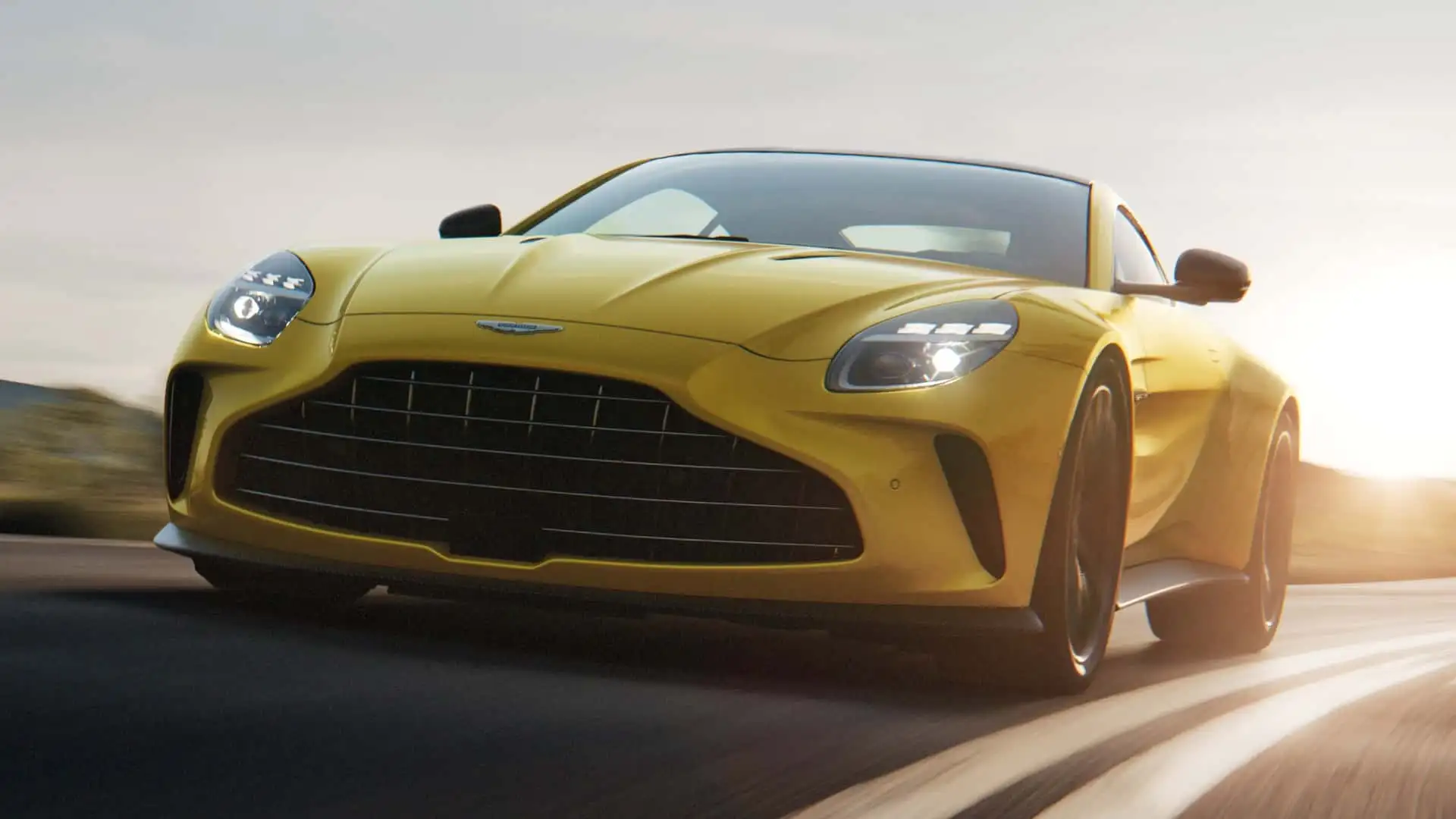 2025-aston-martin-vantage-1